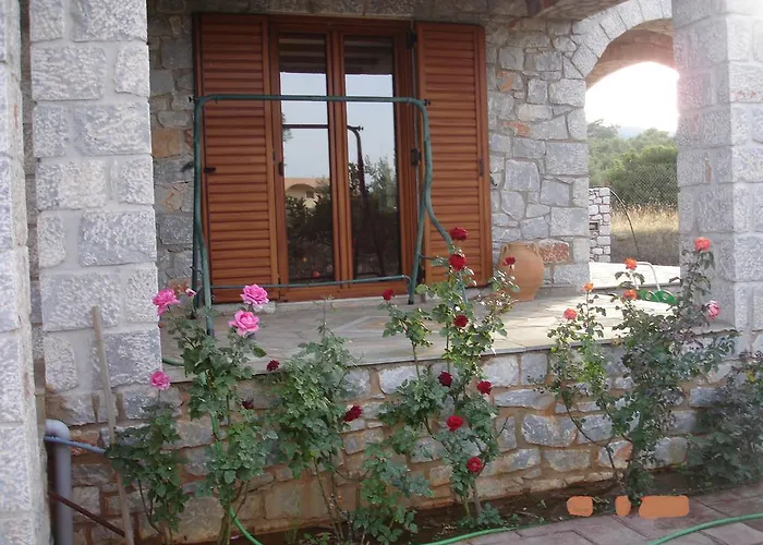 בית נופש Xifias Stonehouse