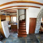 Xifias Stonehouse * Monemvasía